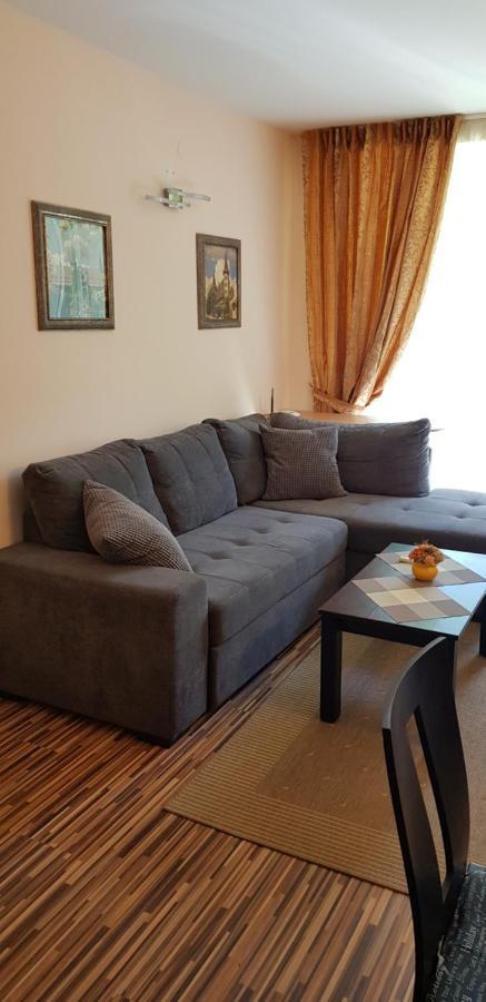 Apartment With Green Terrace Burgas Exterior foto
